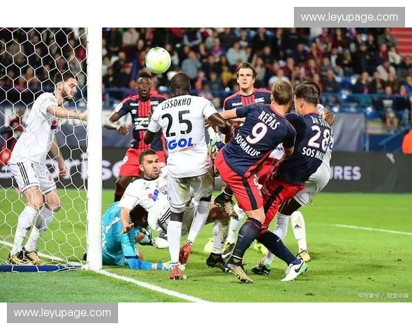 里昂vs里尔前瞻：4分之差牵动欧战格局，里尔能否延续反弹势头